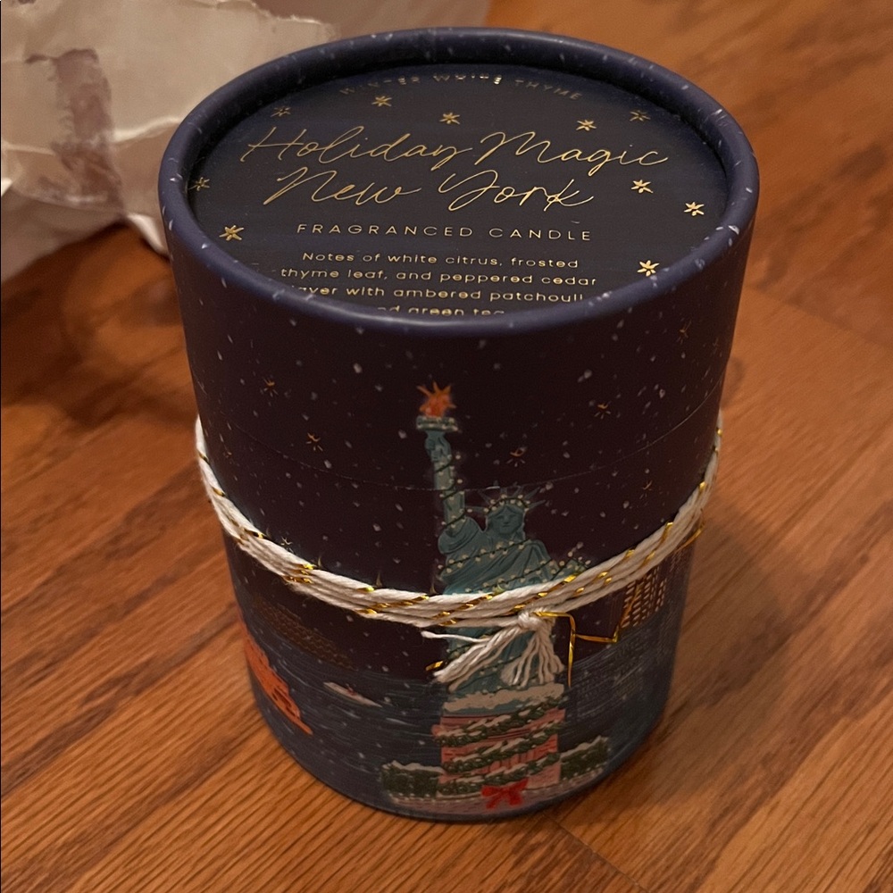 Anthropologie Holiday in the City Candle - New York